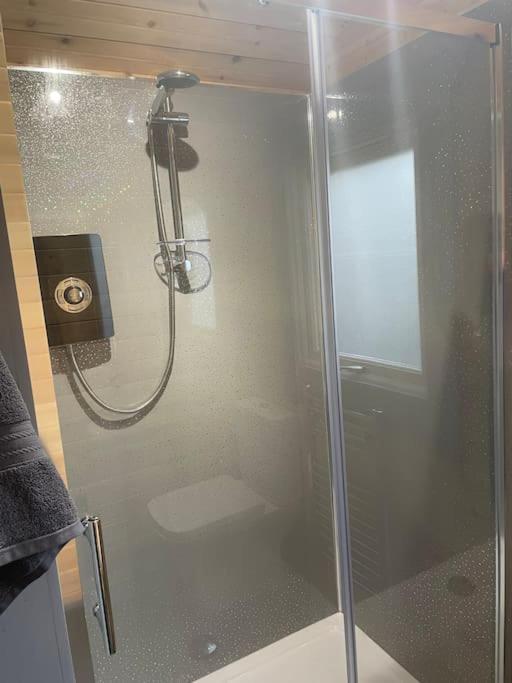 Apartament Bonny Wee Snug - Pod In Spean Bridge Zewnętrze zdjęcie