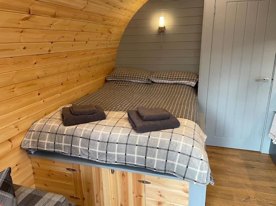 Apartament Bonny Wee Snug - Pod In Spean Bridge Zewnętrze zdjęcie