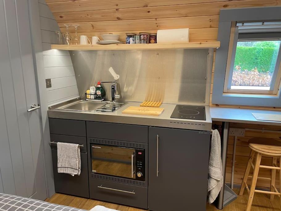 Apartament Bonny Wee Snug - Pod In Spean Bridge Zewnętrze zdjęcie