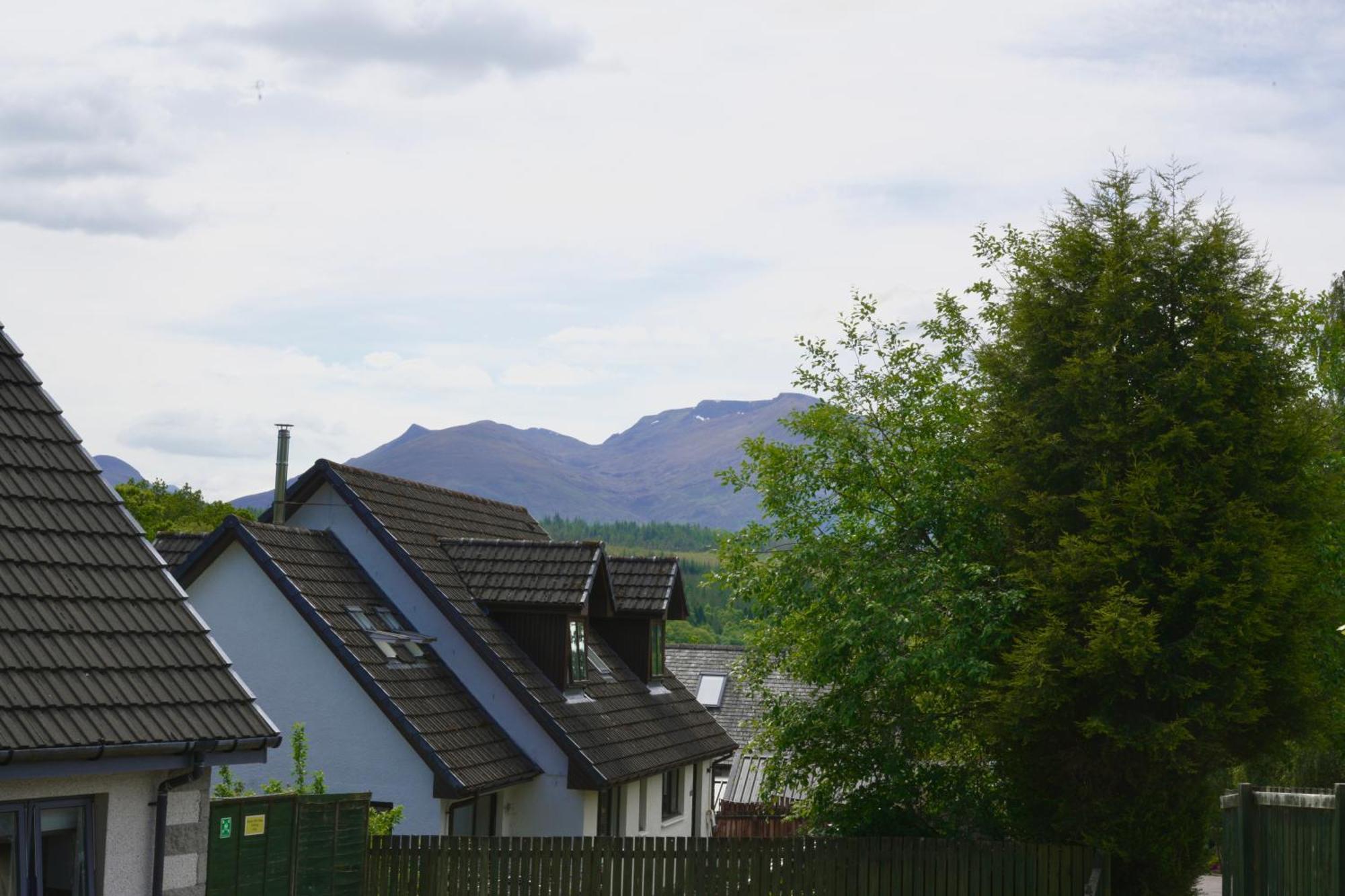 Apartament Bonny Wee Snug - Pod In Spean Bridge Zewnętrze zdjęcie