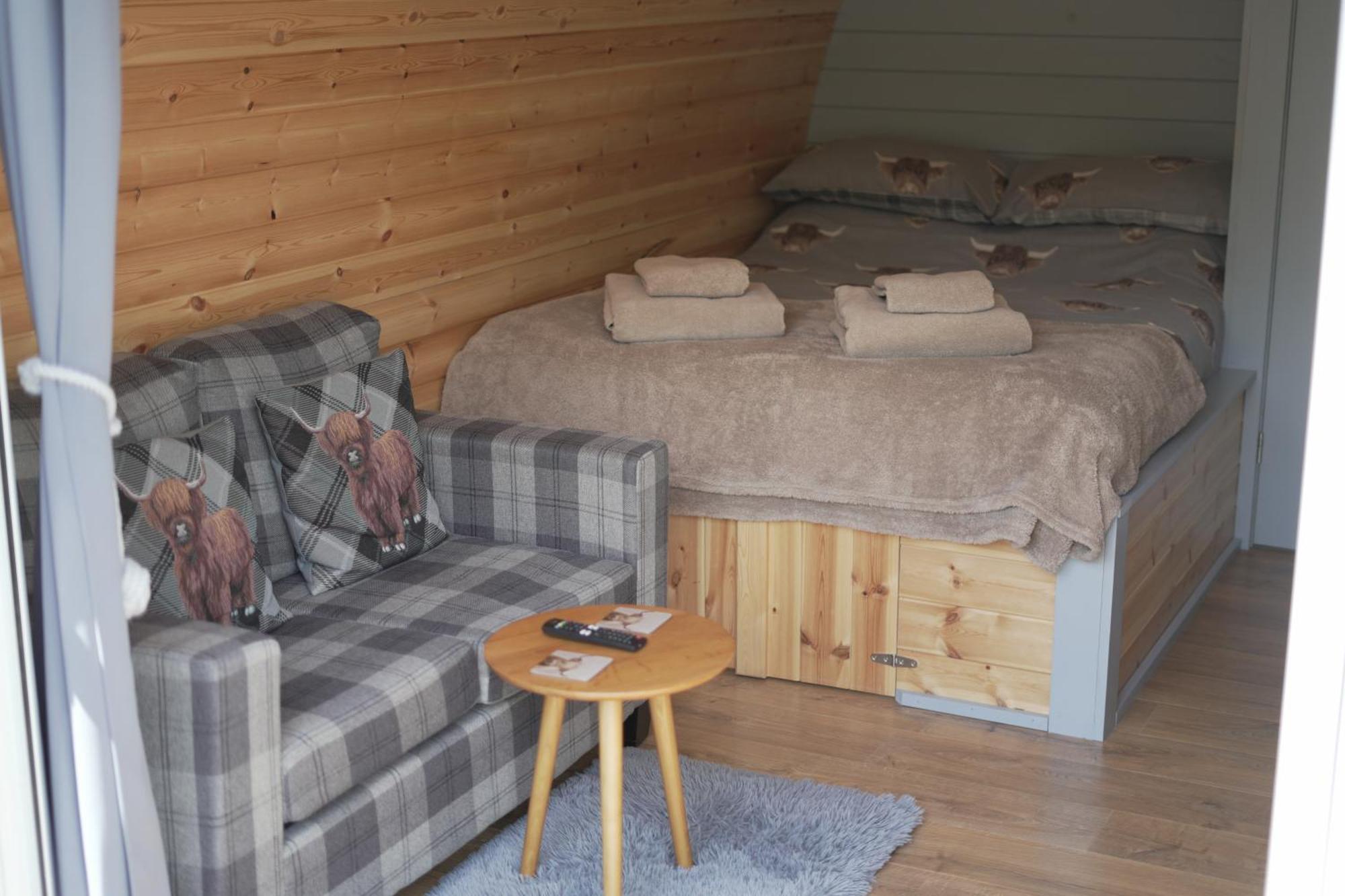 Apartament Bonny Wee Snug - Pod In Spean Bridge Zewnętrze zdjęcie
