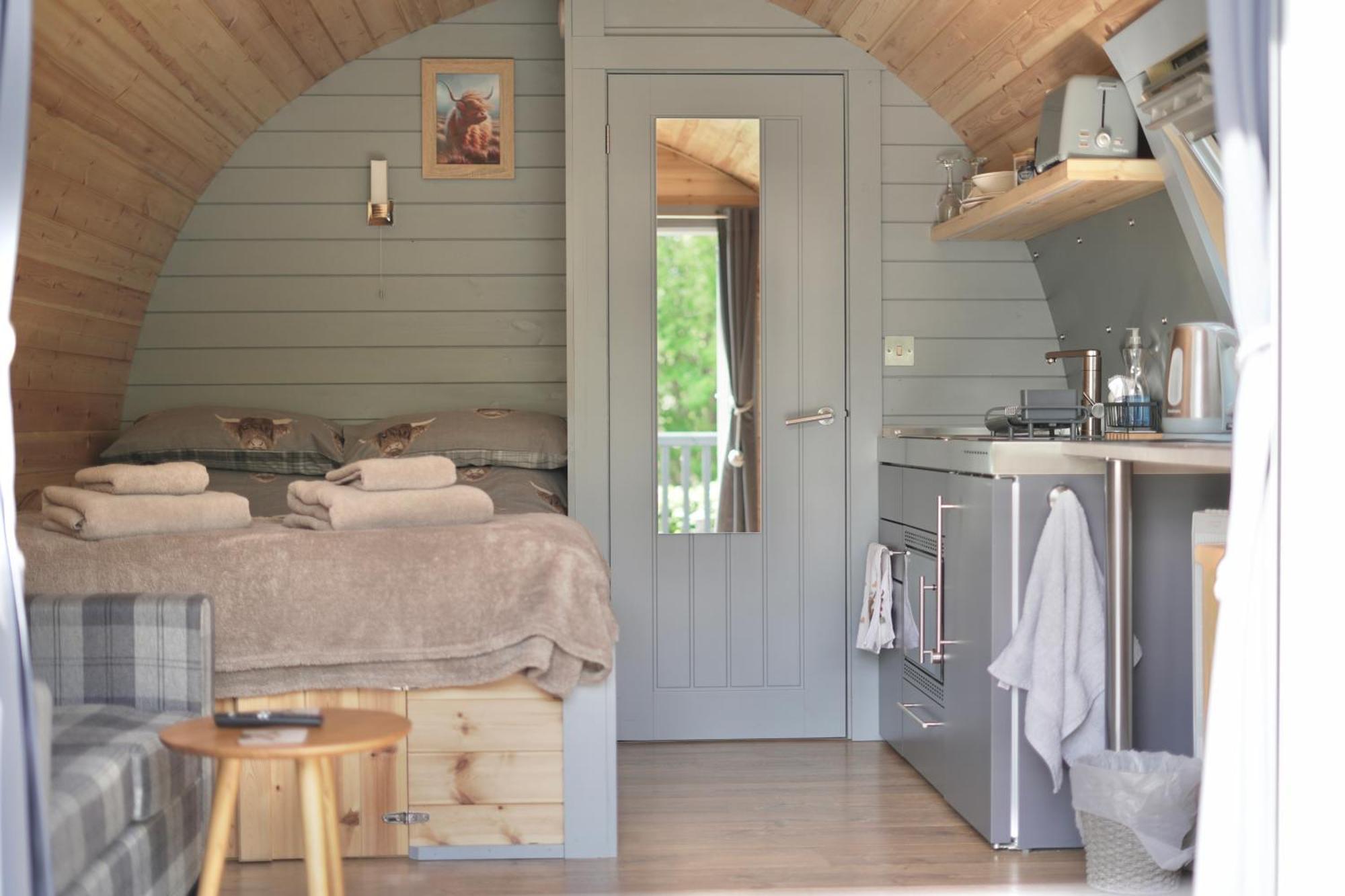 Apartament Bonny Wee Snug - Pod In Spean Bridge Zewnętrze zdjęcie
