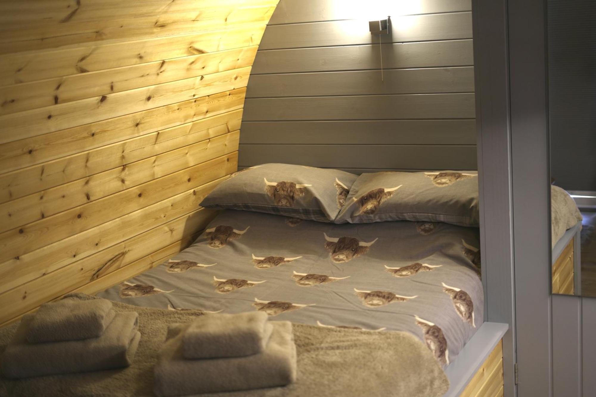 Apartament Bonny Wee Snug - Pod In Spean Bridge Zewnętrze zdjęcie