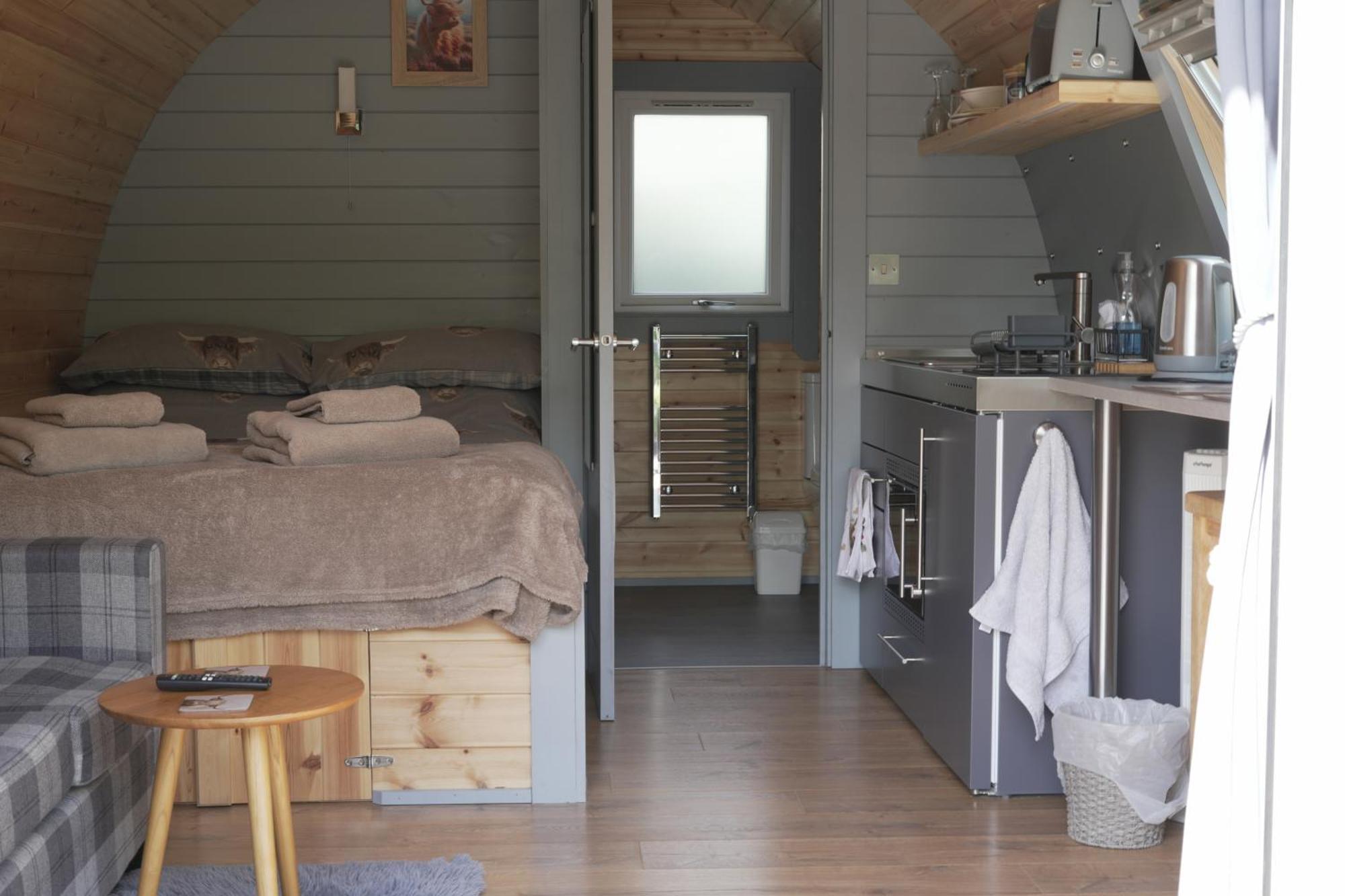 Apartament Bonny Wee Snug - Pod In Spean Bridge Zewnętrze zdjęcie