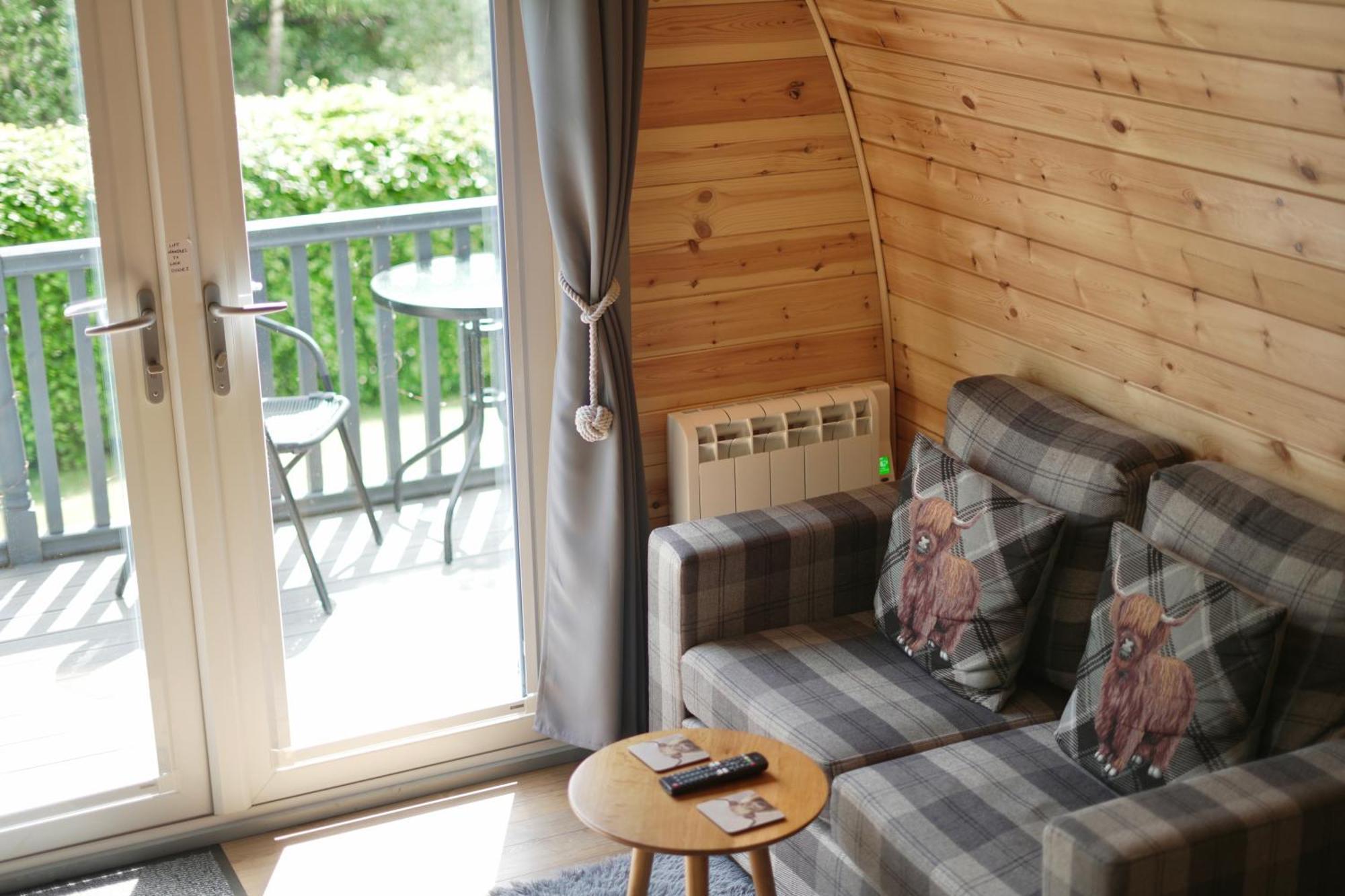 Apartament Bonny Wee Snug - Pod In Spean Bridge Zewnętrze zdjęcie